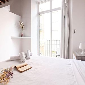 Studio met een King Size Bed